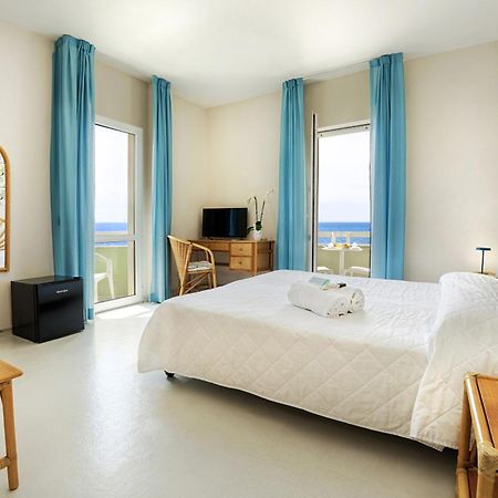 Hotel Mida Scoglitti Esterno foto