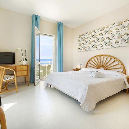Hotel Mida Scoglitti Esterno foto