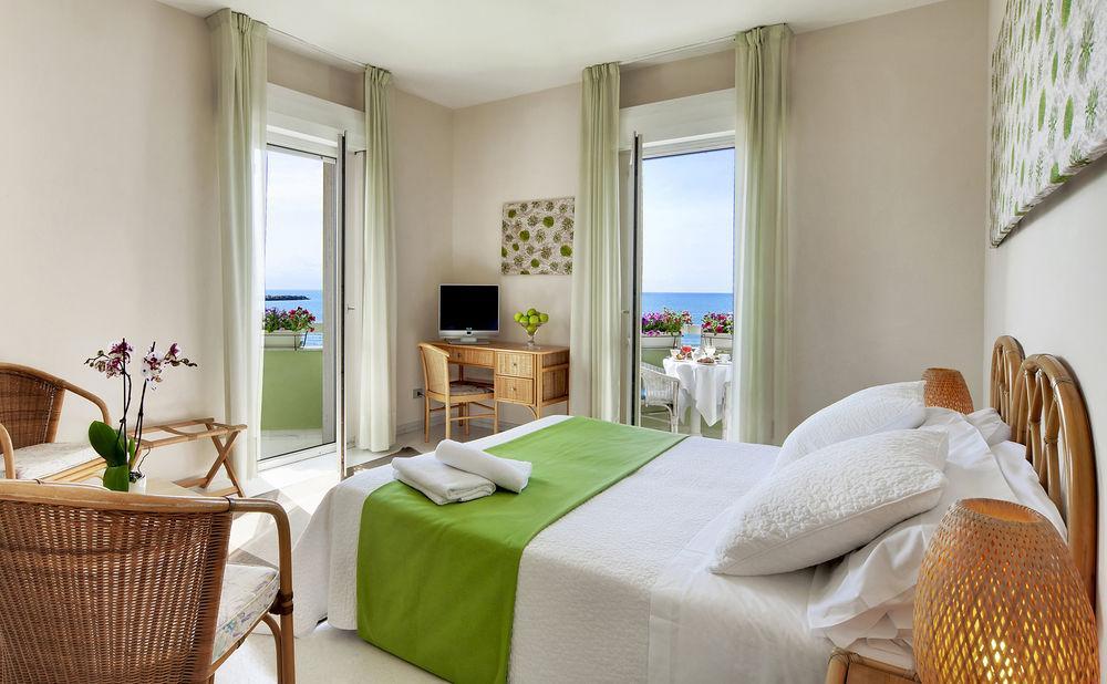Hotel Mida Scoglitti Esterno foto