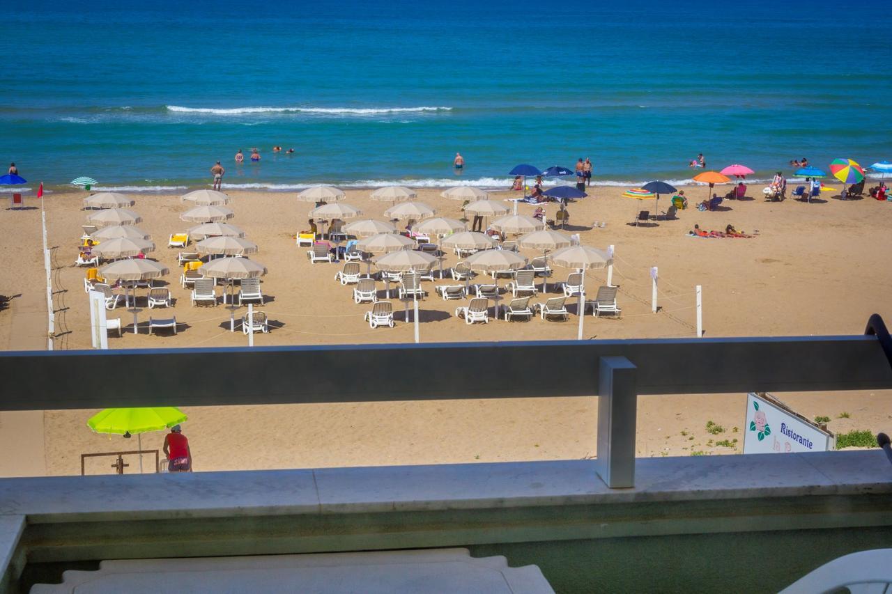Hotel Mida Scoglitti Esterno foto
